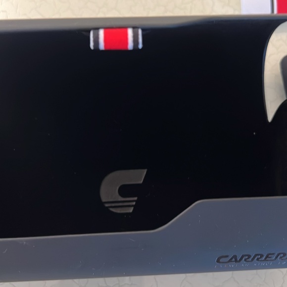 NEW CARRERA AUTHENTIC EYEGLASSES CASE | BLACK HARD | MAGNETIC COVER - Picture 10 of 10